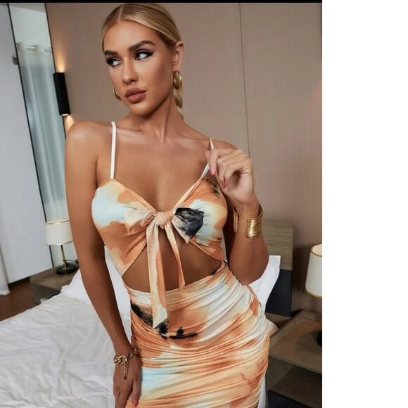 Bodycon Going Out Dress - Picture 5 of 8